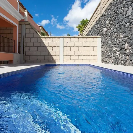 Villa Isotta By Holiday World Costa Adeje (Tenerife)