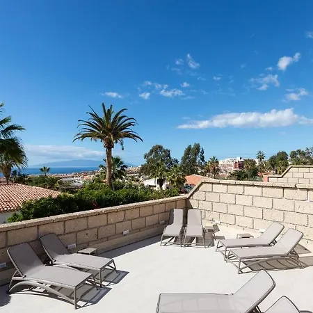 Villa Isotta By Holiday World